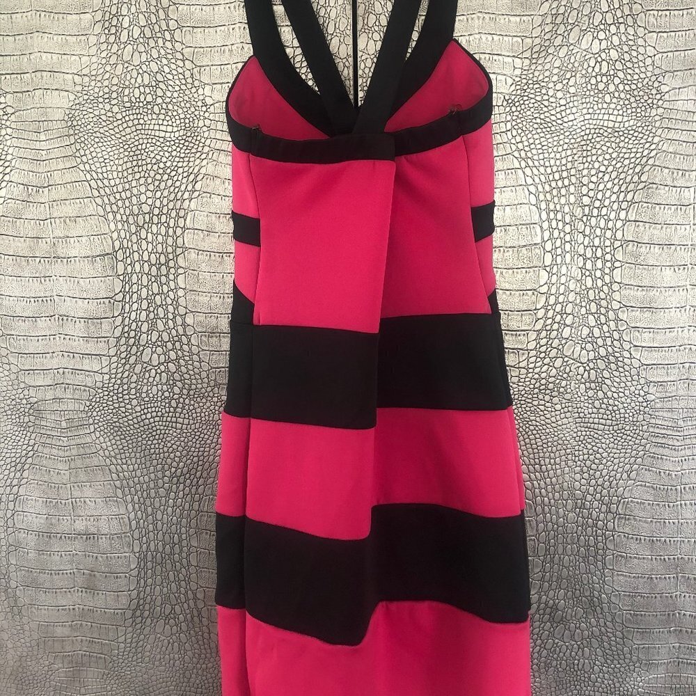 Women's Fuchsia and Black Colorblock Fitted Dress Size M - Picture 2 of 3